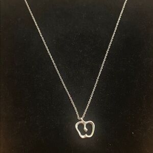 925 STERLING NECKLACE W/Apple pendant